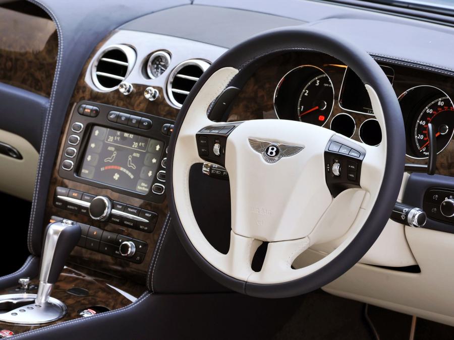  Bentley Continental GT 2007 года  (UK) (фото 11 из 11)